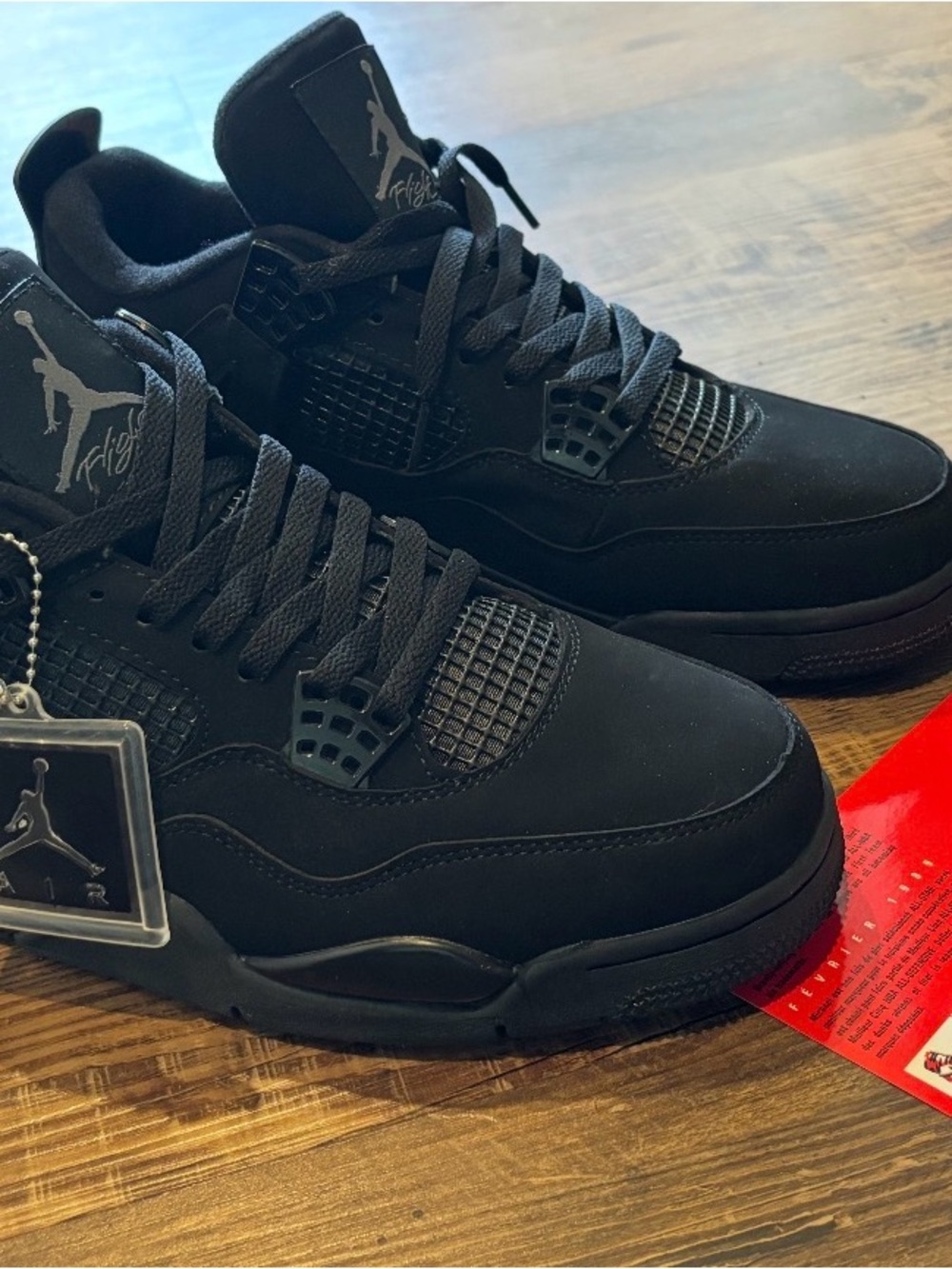 BRAND NEW - Never worn, comes with badge and card